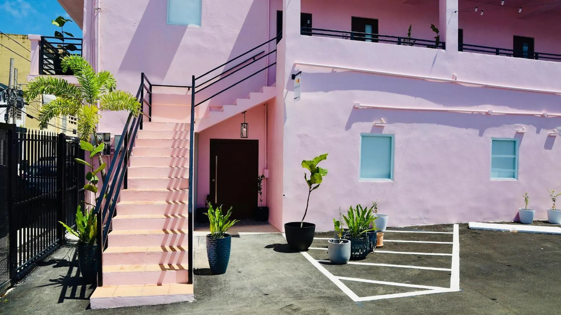 Room 10 Cozy Urban Hideaway In Arts District 산후안 0*,  푸에르토리코